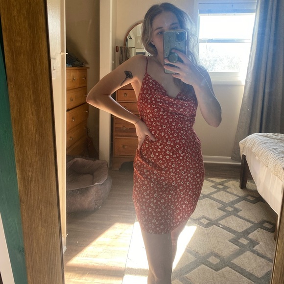 Skylar + Madison floral mini dress - Picture 9 of 9